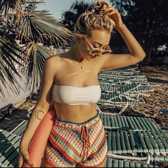 Boho Rainbow Crochet Cropped Top & Shorts Set - Picture 6 of 13